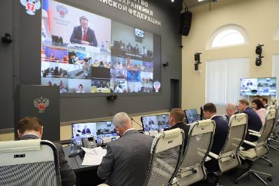 Готовится нацпроект «Семья» Готовится нацпроект «Семья»